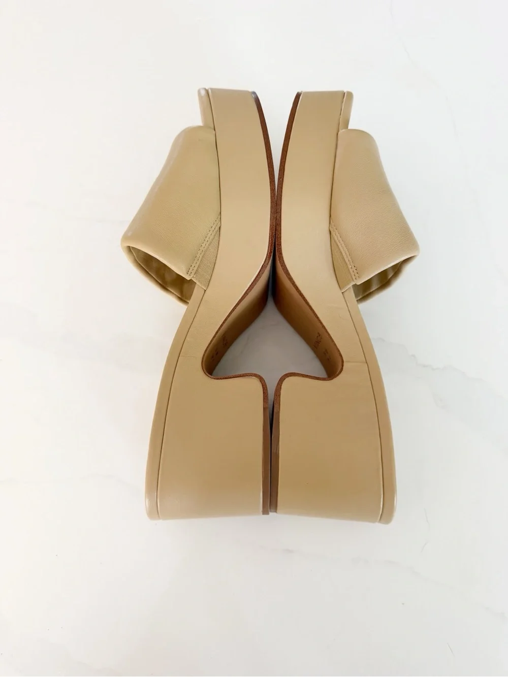 Vince Polina Leather Slide Platform Sandals Sz 41/US 10 MSRP $295 NEW